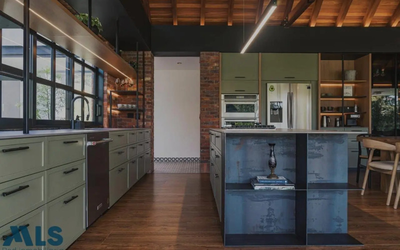 Casa en Envigado en Alto de las Palmas