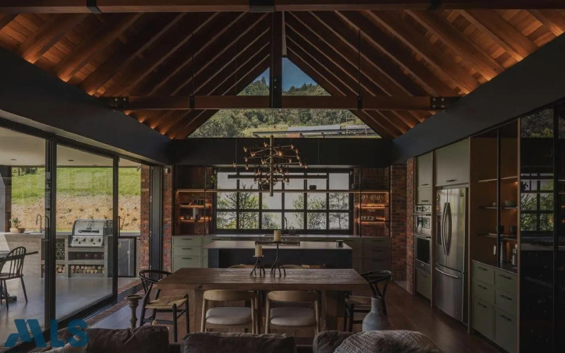 Casa en Envigado en Alto de las Palmas