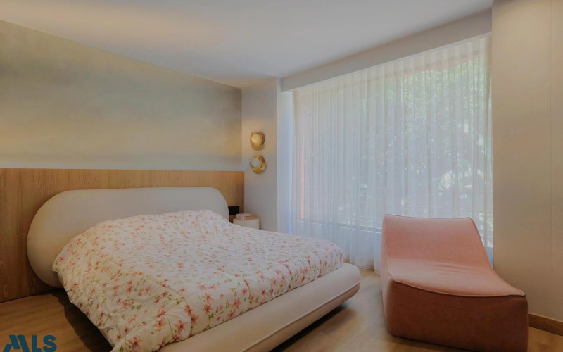 Casa en Medellín en Altos del Poblado