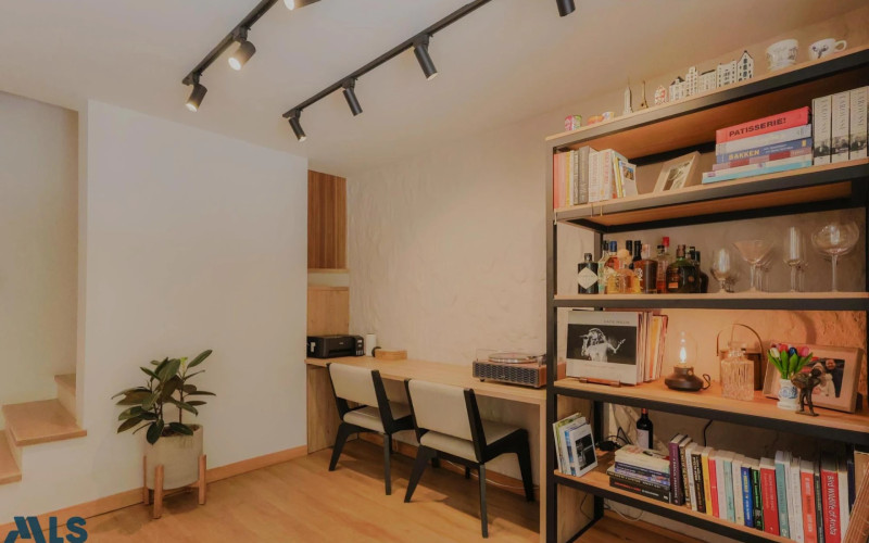 Casa en Medellín en Altos del Poblado