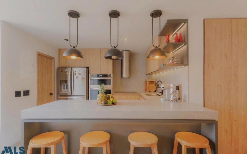Casa en Medellín en Altos del Poblado