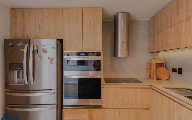 Casa en Medellín en Altos del Poblado
