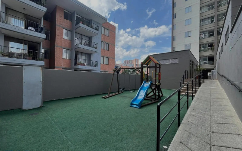 Apartamento en Sabaneta en Calle Larga