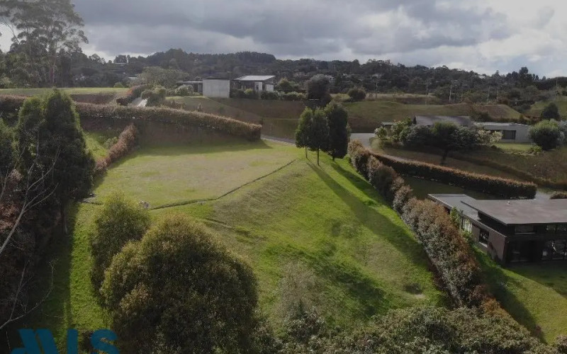 Lote Residencial en Envigado en Alto de las Palmas