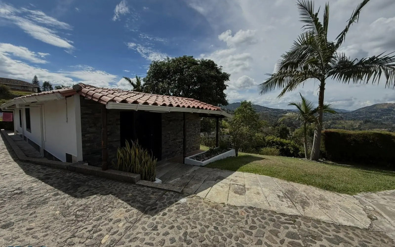 Finca Recreativa en Guarne en V. Piedras blancas