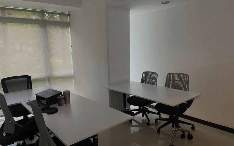 Oficina en Envigado en Loma del Escobero