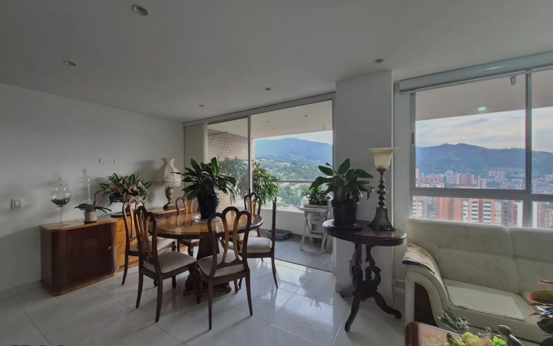Apartamento en Envigado en El Esmeraldal