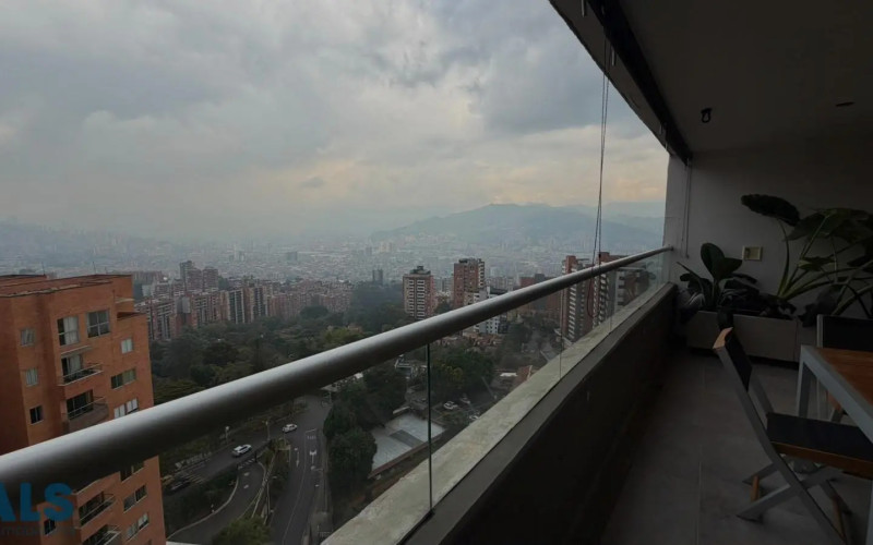 Apartamento en Envigado en El Esmeraldal