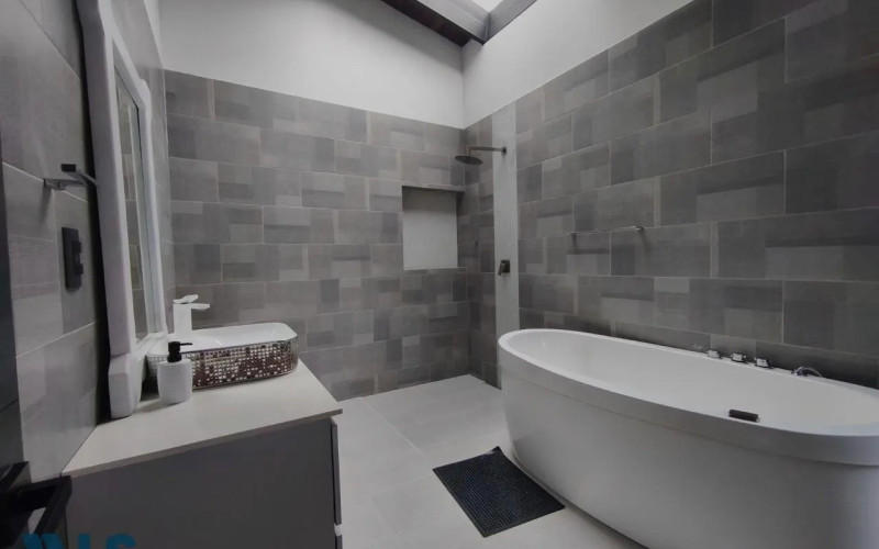 Casa en Envigado en Alto de las Palmas