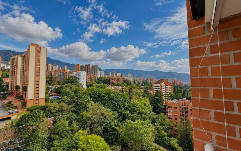 Apartamento en Medellín en Los Balsos Nº 2