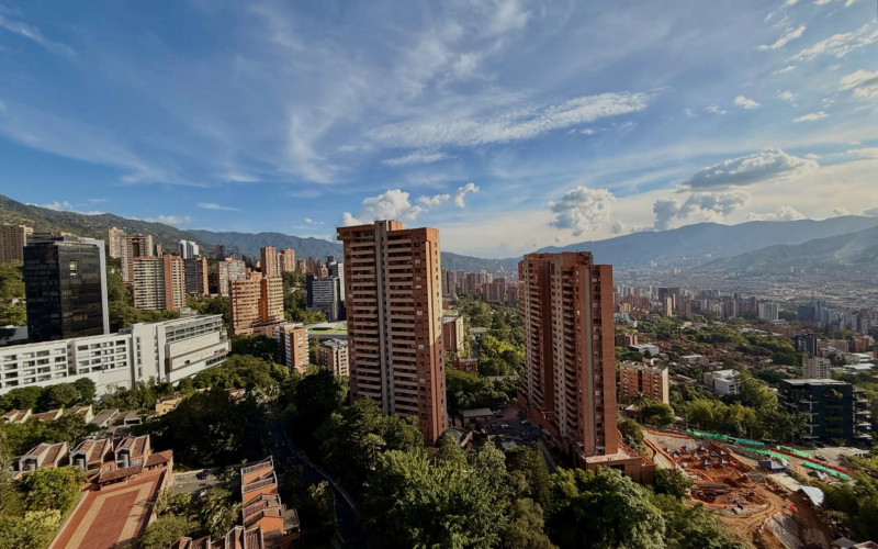 Apartamento en Medellín en El Tesoro