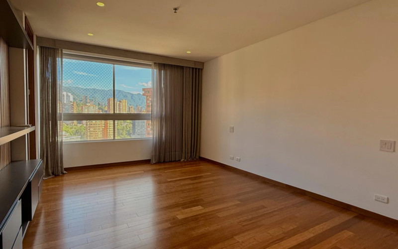 Apartamento en Medellín en El Tesoro