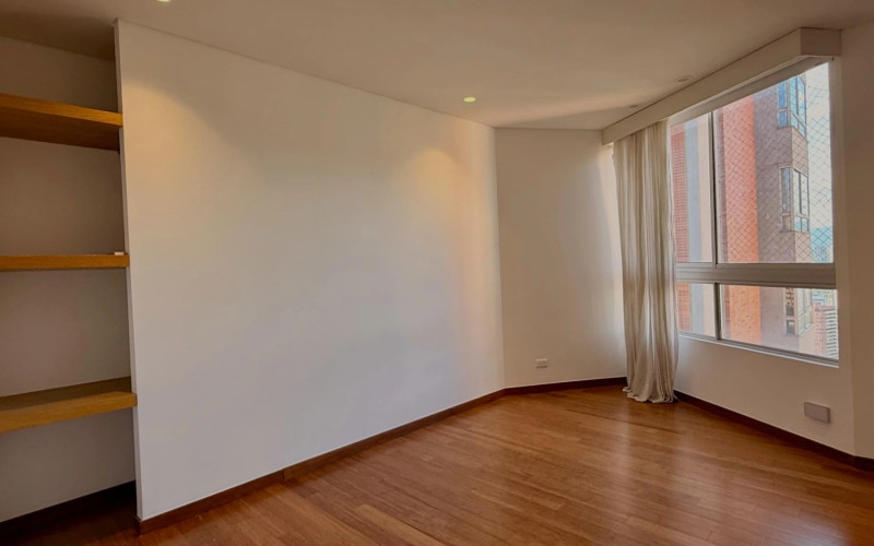 Apartamento en Medellín en El Tesoro