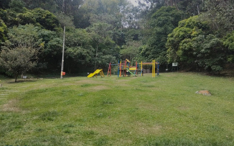Apartamento en Medellín en Los Alpes