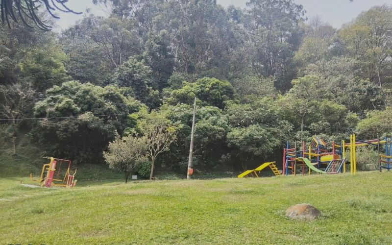 Apartamento en Medellín en Los Alpes