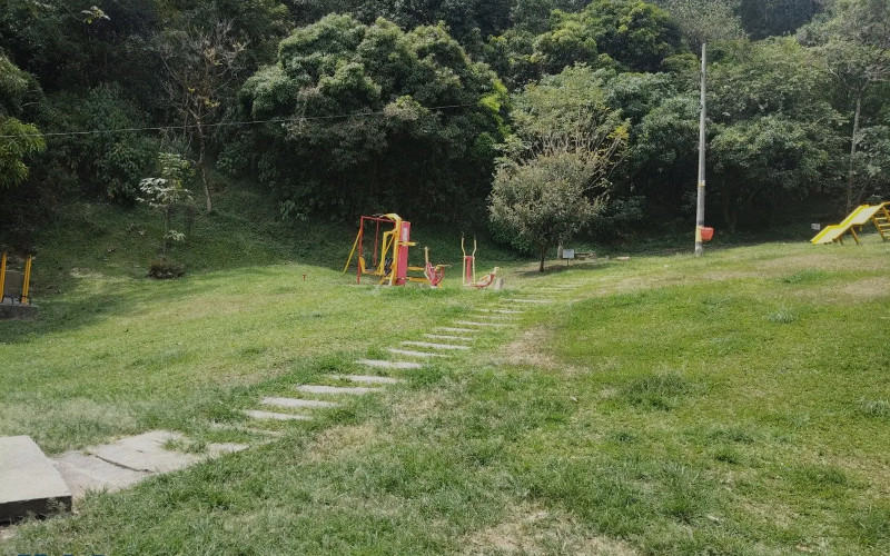 Apartamento en Medellín en Los Alpes