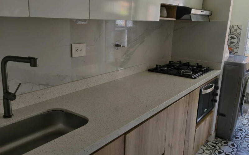 Apartamento en Medellín en Almería