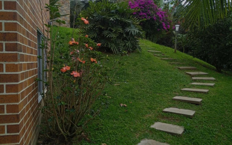 Casa en Envigado en Loma del Escobero