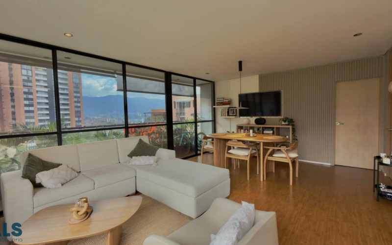 Apartamento en Envigado en Loma de Las Brujas