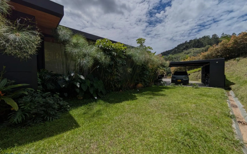 Finca Recreativa en El Retiro en Corredor Don Diego