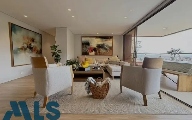 Apartamento en Medellín en Loma Los Gonzalez