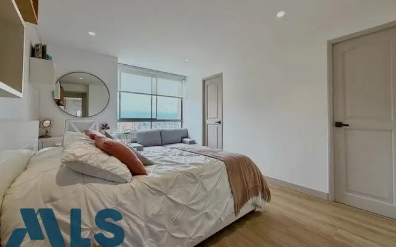 Apartamento en Medellín en Loma Los Gonzalez