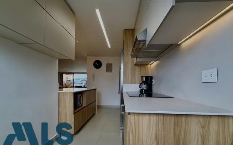 Apartamento en Medellín en Loma Los Gonzalez