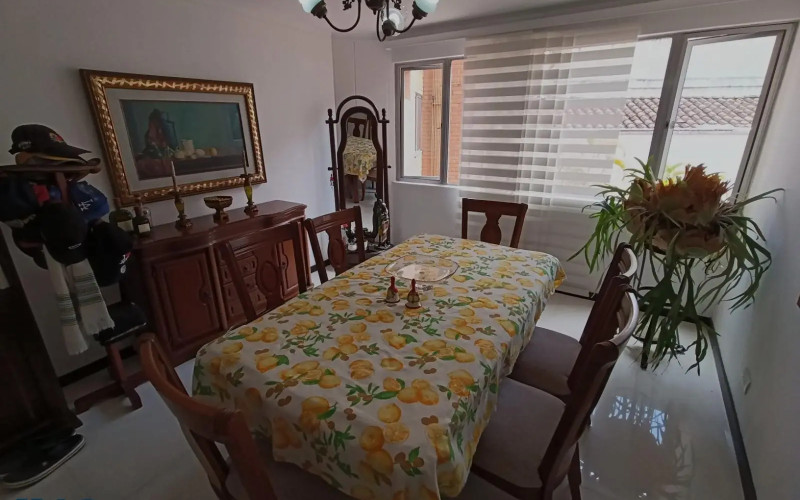 Apartamento en Medellín en Laureles