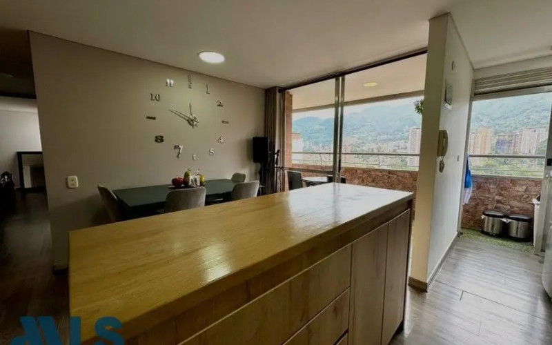 Apartamento en La Estrella en Suramérica