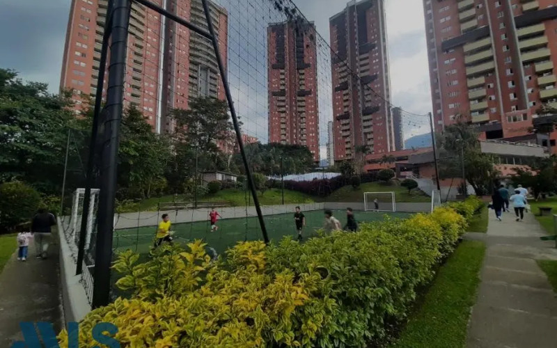 Apartamento en La Estrella en Suramérica