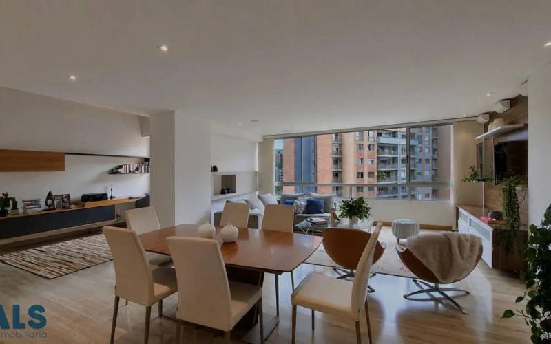 Apartamento en Envigado en Zuñiga