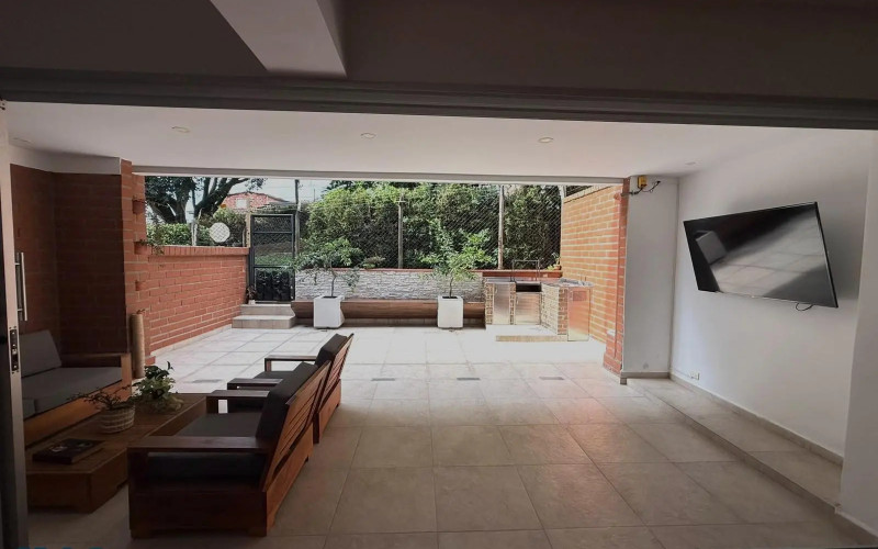 Casa en Medellín en Los Naranjos