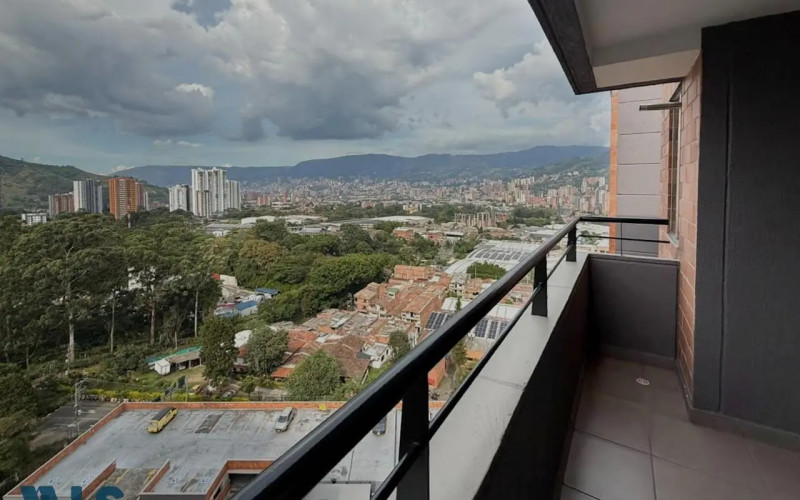 Apartamento en La Estrella en Poblados del sur