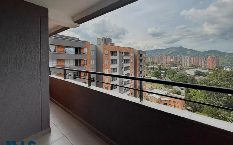 Apartamento en La Estrella en Poblados del sur