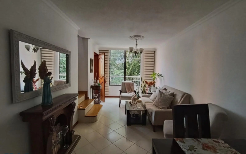 Apartamento en Medellín en Almería