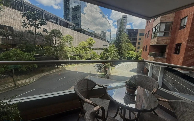 Apartamento en Medellín en Santa Maria de los Angeles