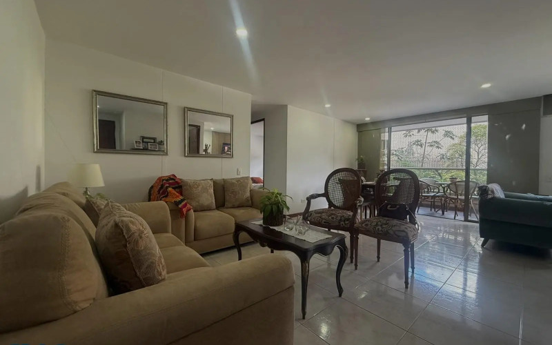 Apartamento en Medellín en Santa Maria de los Angeles