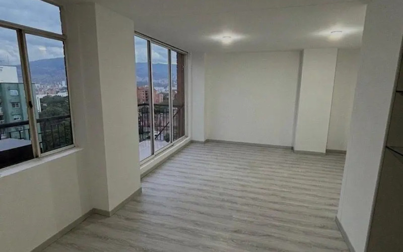 Apartamento en Medellín en Loma de Los Bernal