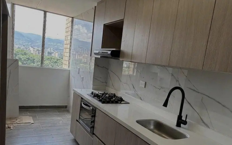 Apartamento en Medellín en Loma de Los Bernal
