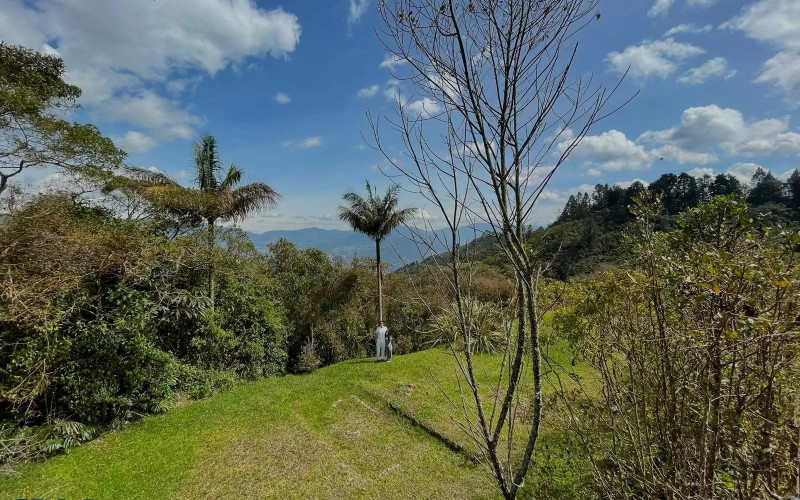 Lote Residencial en Envigado en La Catedral