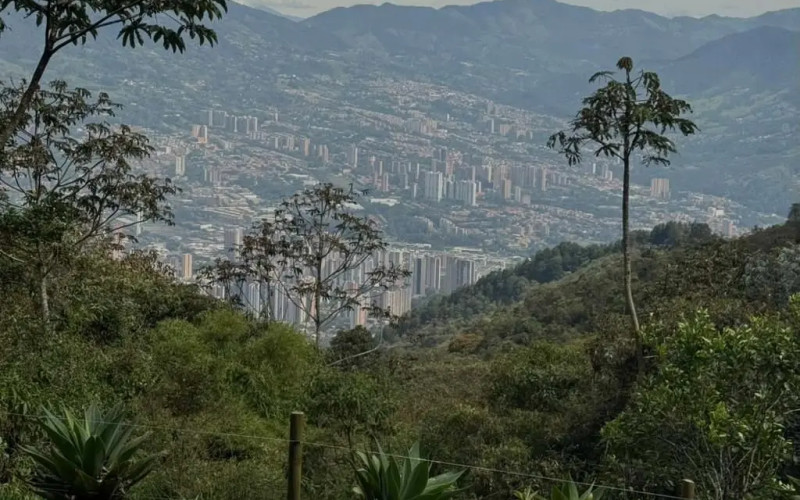 Lote Residencial en Envigado en La Catedral