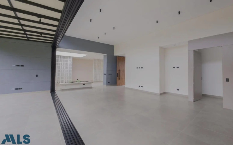 Casa en Envigado en Alto del escobero (Envigado)