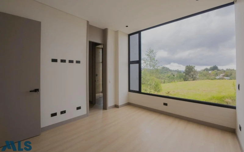 Casa en Envigado en Alto del escobero (Envigado)