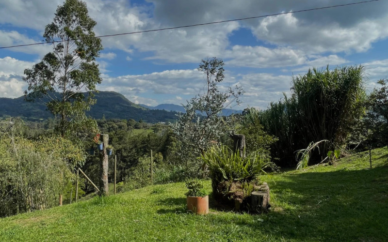 Casa en Rionegro en V. Cabeceras