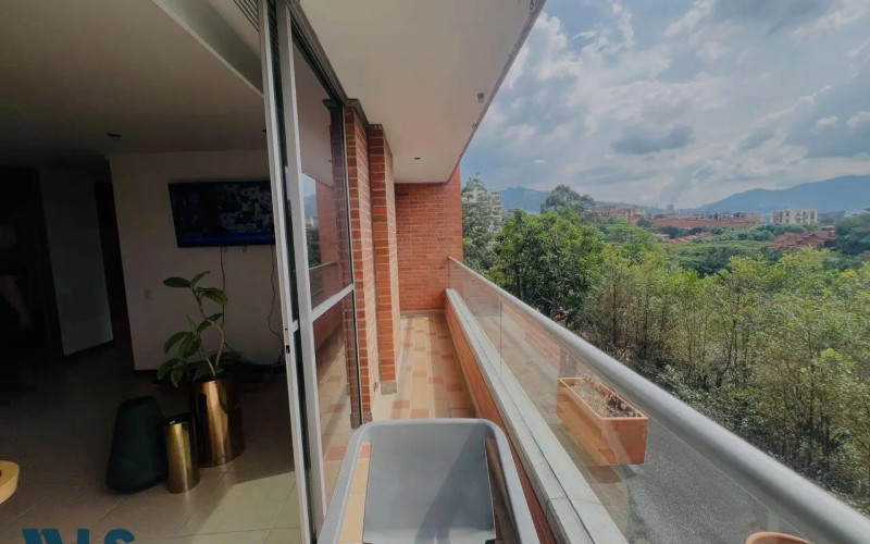 Apartamento en Envigado en Loma de Benedictinos