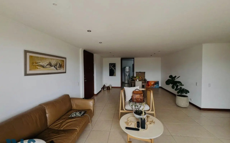 Apartamento en Envigado en Loma de Benedictinos