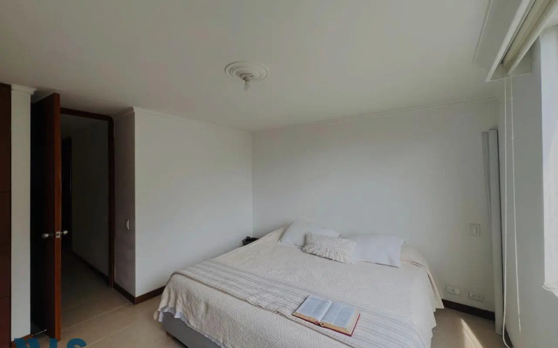 Apartamento en Envigado en Loma de Benedictinos