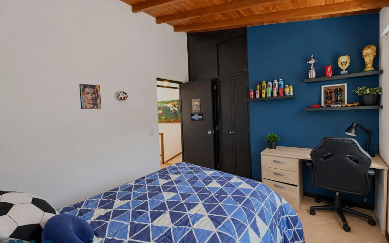 Casa en Envigado en Las Antillas