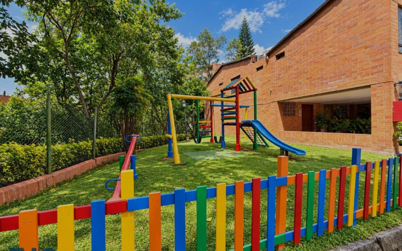Casa en Envigado en Las Antillas