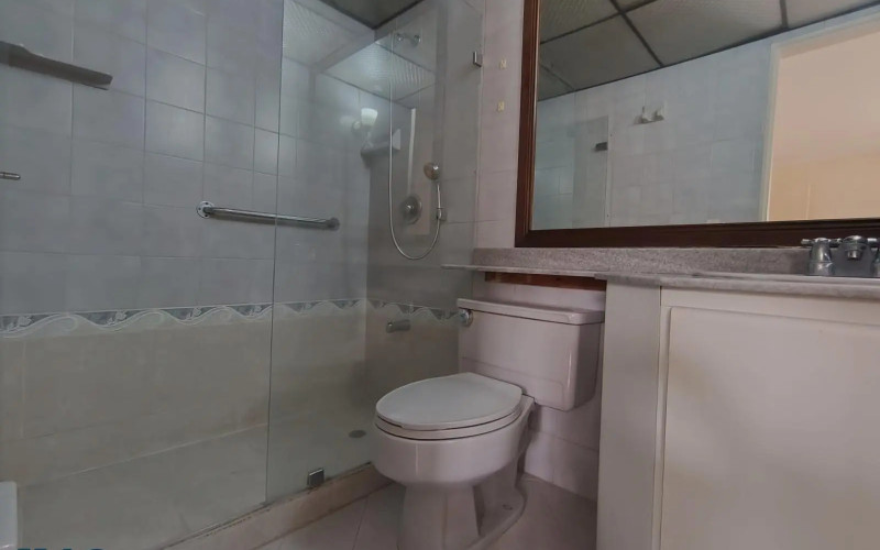 Apartamento en Medellín en Laureles
